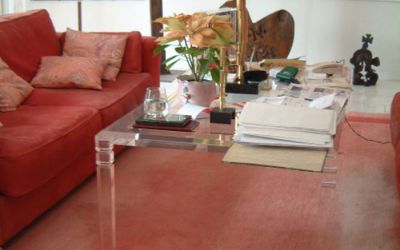 Möbel aus Plexiglas und Acrylglas