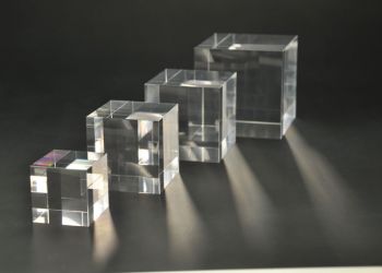 Würfel aus Acryl-/Plexiglas® transparent