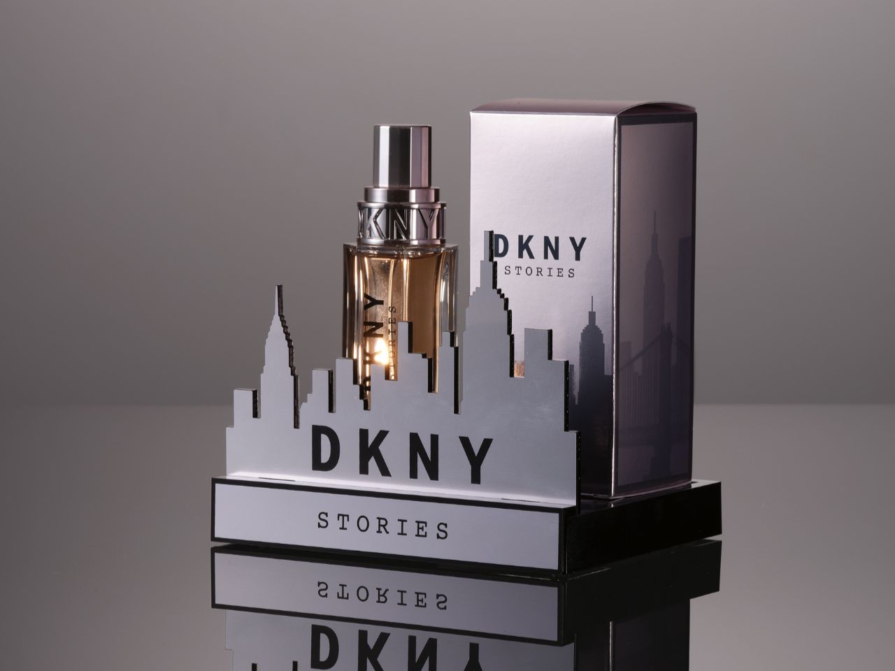 DKNY POS-Display