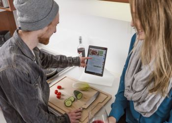 iPad Stand als Kochbuchständer