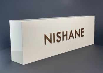 NISHANE Logoblock - Kubus Vanille & Gold